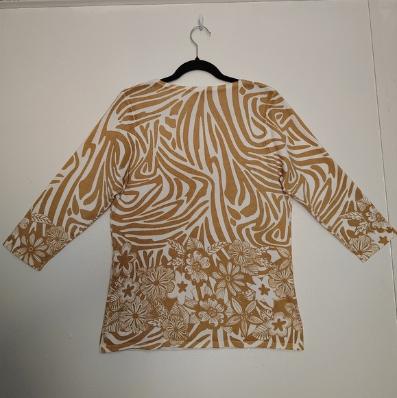 NWOT Dennis Basso cardigan sweater, animal print, fall winter, size S large. - Picture 3 of 13